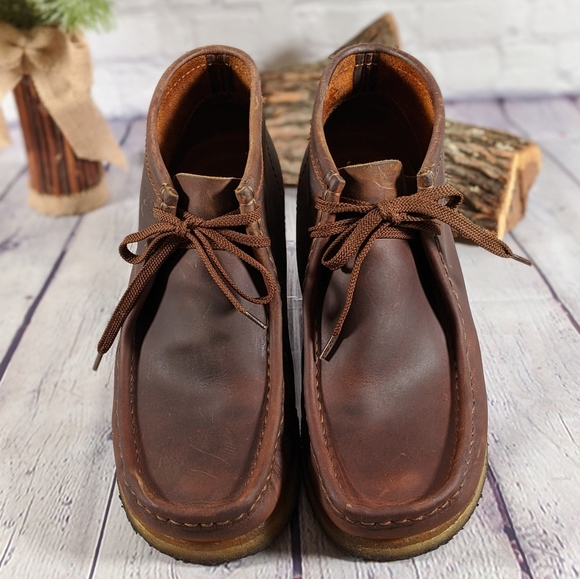 clarks wallabees beeswax boot